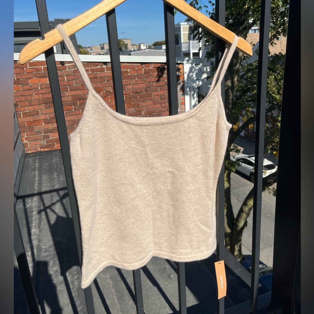 Reformation 100% Cashmere Tank Top in Wheat Size M
